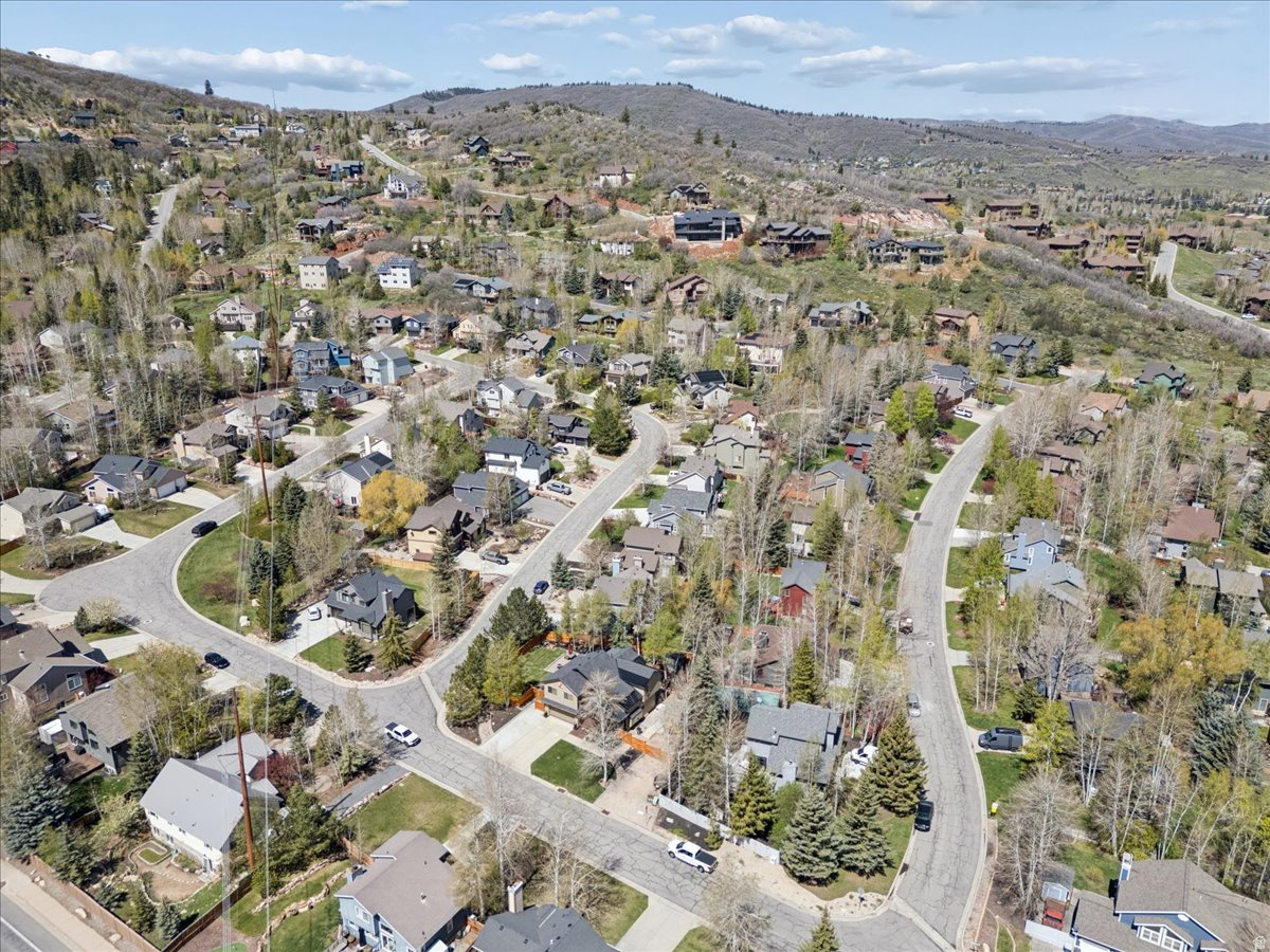 PINEBROOK SUBDIVISION - Residential