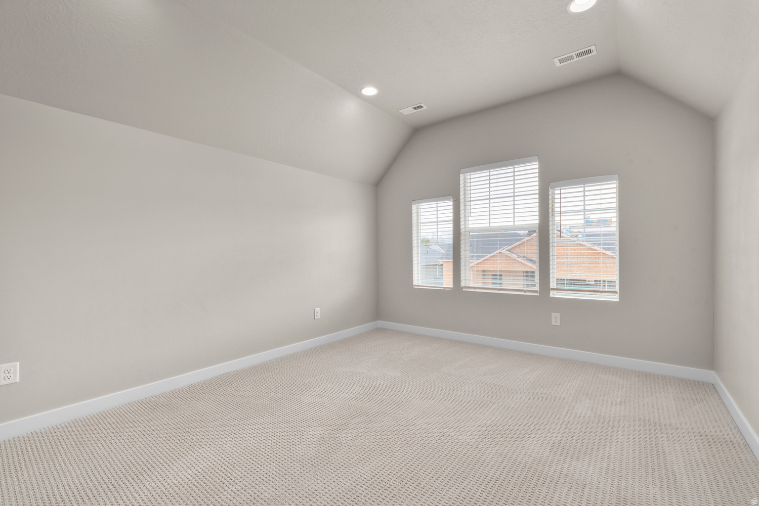 HARVEST GARDEN VILLA 19 - Residential Income