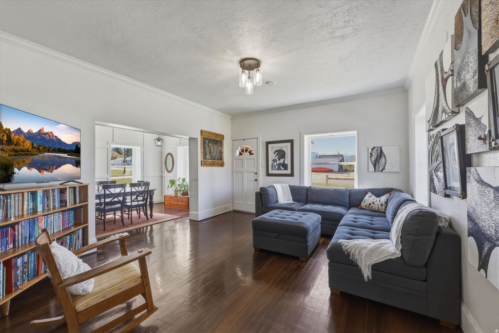 Photo of 295 E 100 N, Mt Pleasant, UT 84647 (MLS # 2149641)