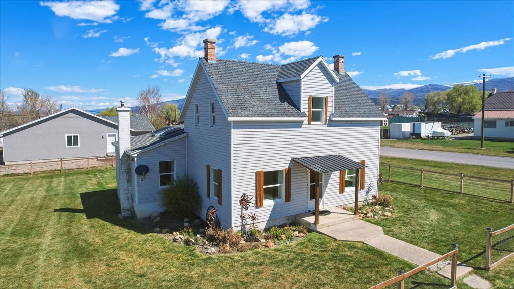 Photo of 295 E 100 N, Mt Pleasant, UT 84647 (MLS # 2149641)