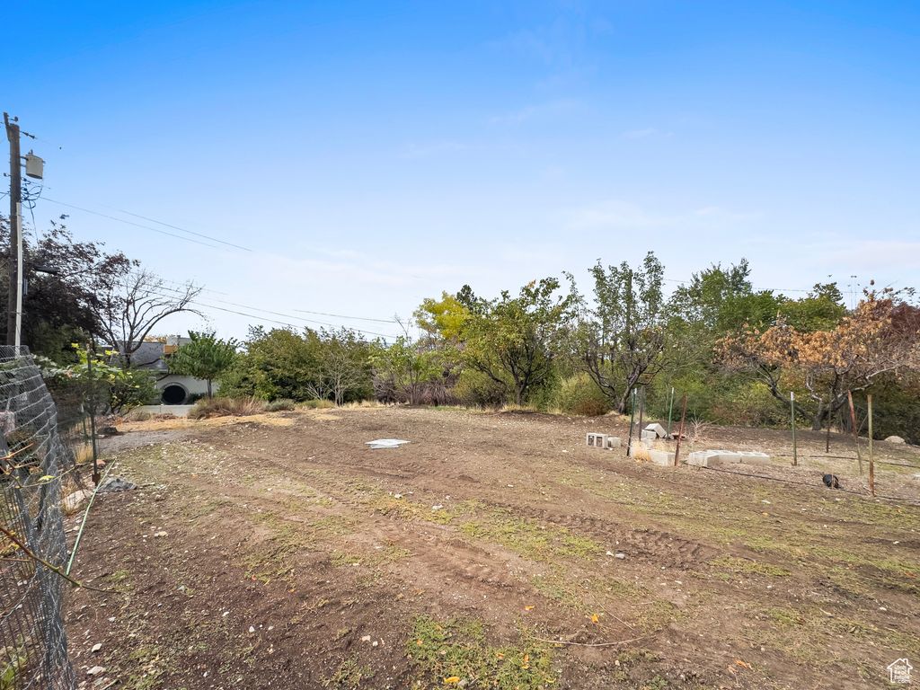 Photo of 1205 N OLD WILLOW LN, Provo, UT 84604 (MLS # 2119779)