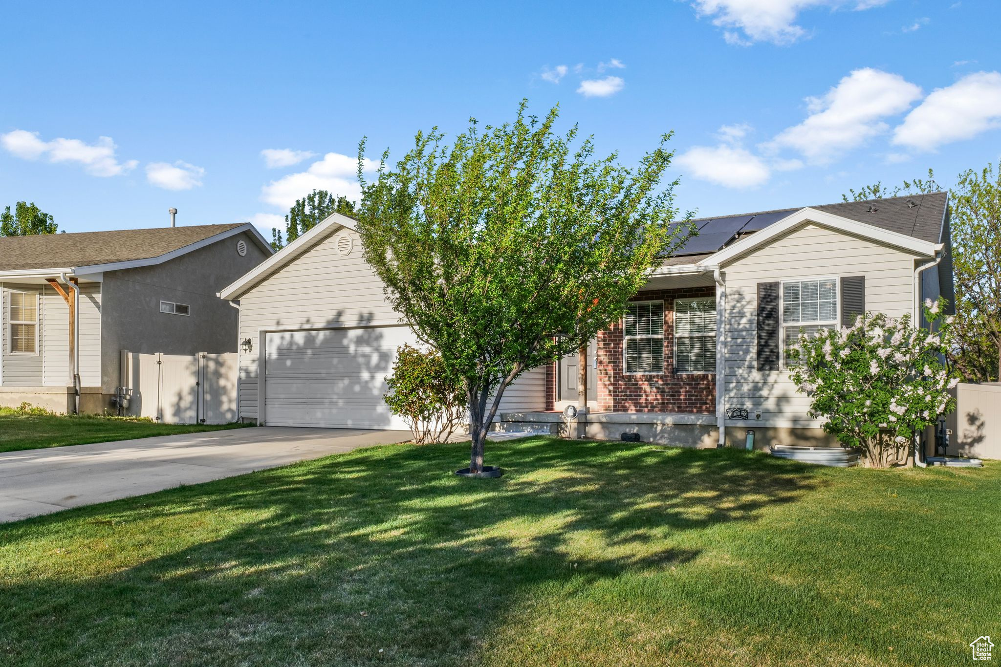 2106 N Boysenberry Dr, Saratoga Springs, Utah image 1