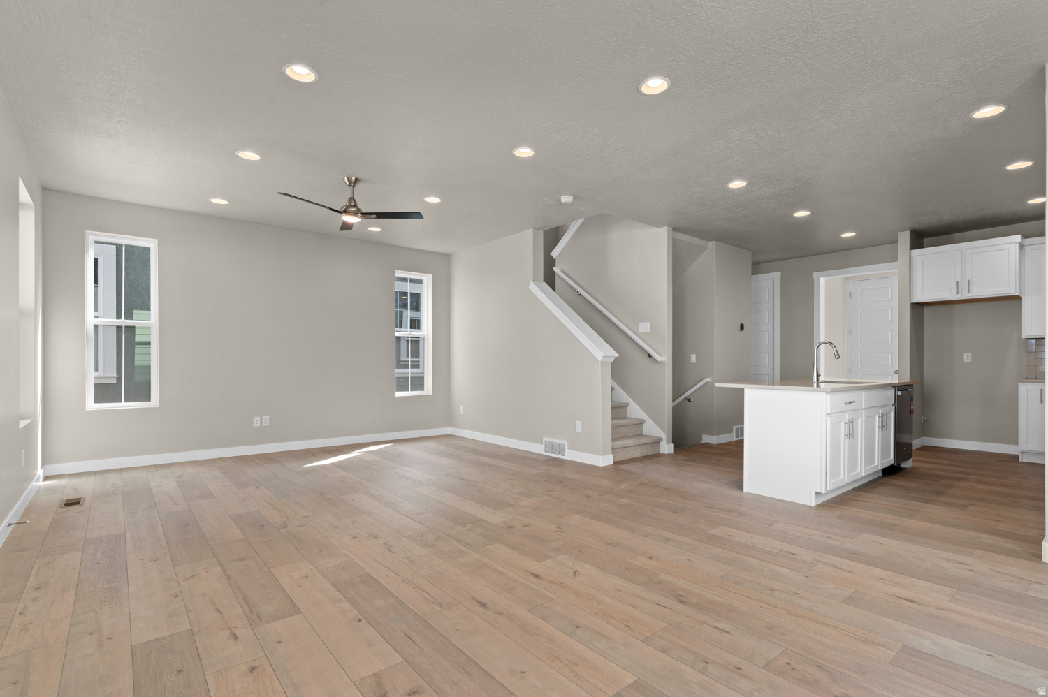 DAYBREAK CASCADES 402 - Residential