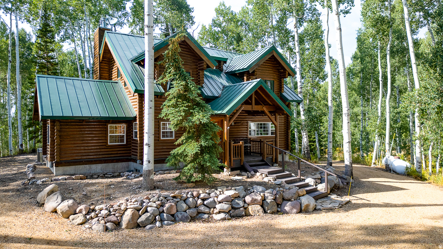 TIMBER LAKES - Residential