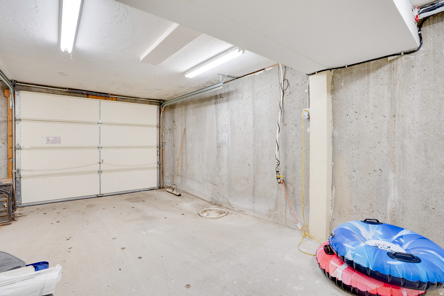 TIMBER LAKES - Residential