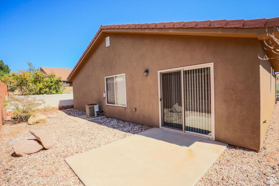 RED CLIFFS PARK - Residential