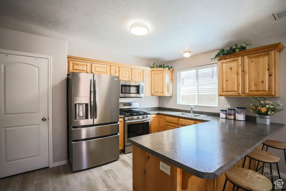 RED CLIFFS PARK - Residential