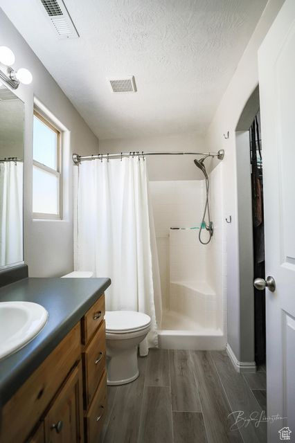 RED CLIFFS PARK - Residential