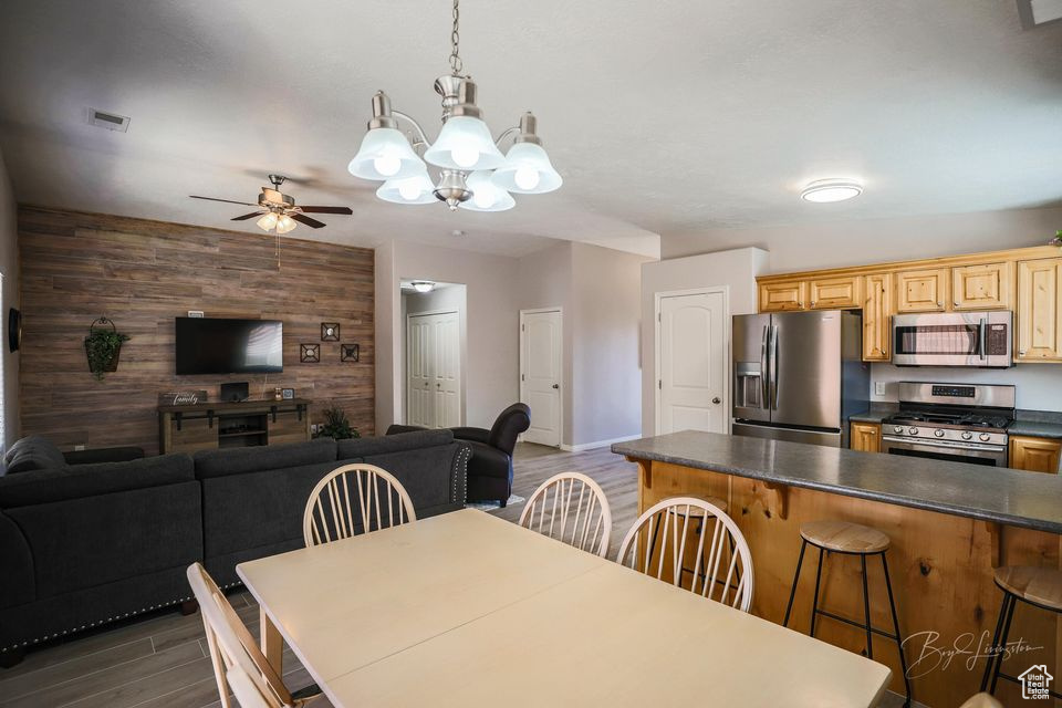 RED CLIFFS PARK - Residential