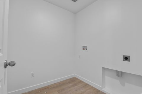 Tiny photo for 340 E LEVENGROVE DR #237, Lehi, UT 84048 (MLS # 2148014)