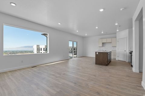 Tiny photo for 340 E LEVENGROVE DR #237, Lehi, UT 84048 (MLS # 2148014)