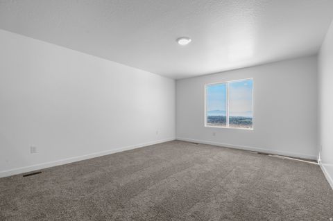 Tiny photo for 340 E LEVENGROVE DR #237, Lehi, UT 84048 (MLS # 2148014)