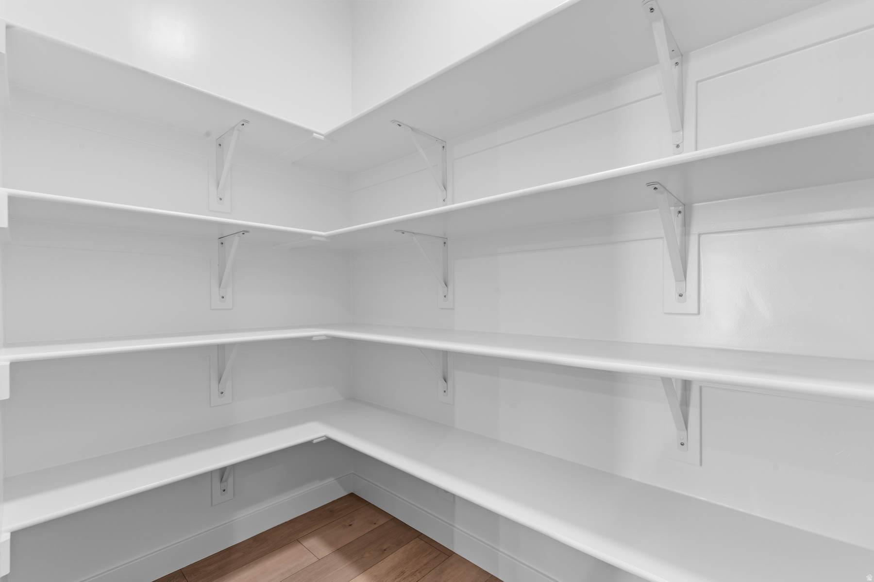 HOLBROOK SCANDIA 405B - Residential