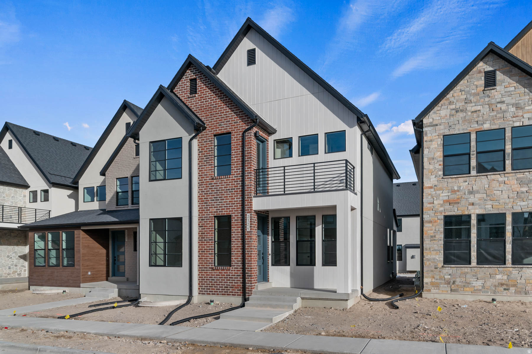 HOLBROOK SCANDIA 405B - Residential