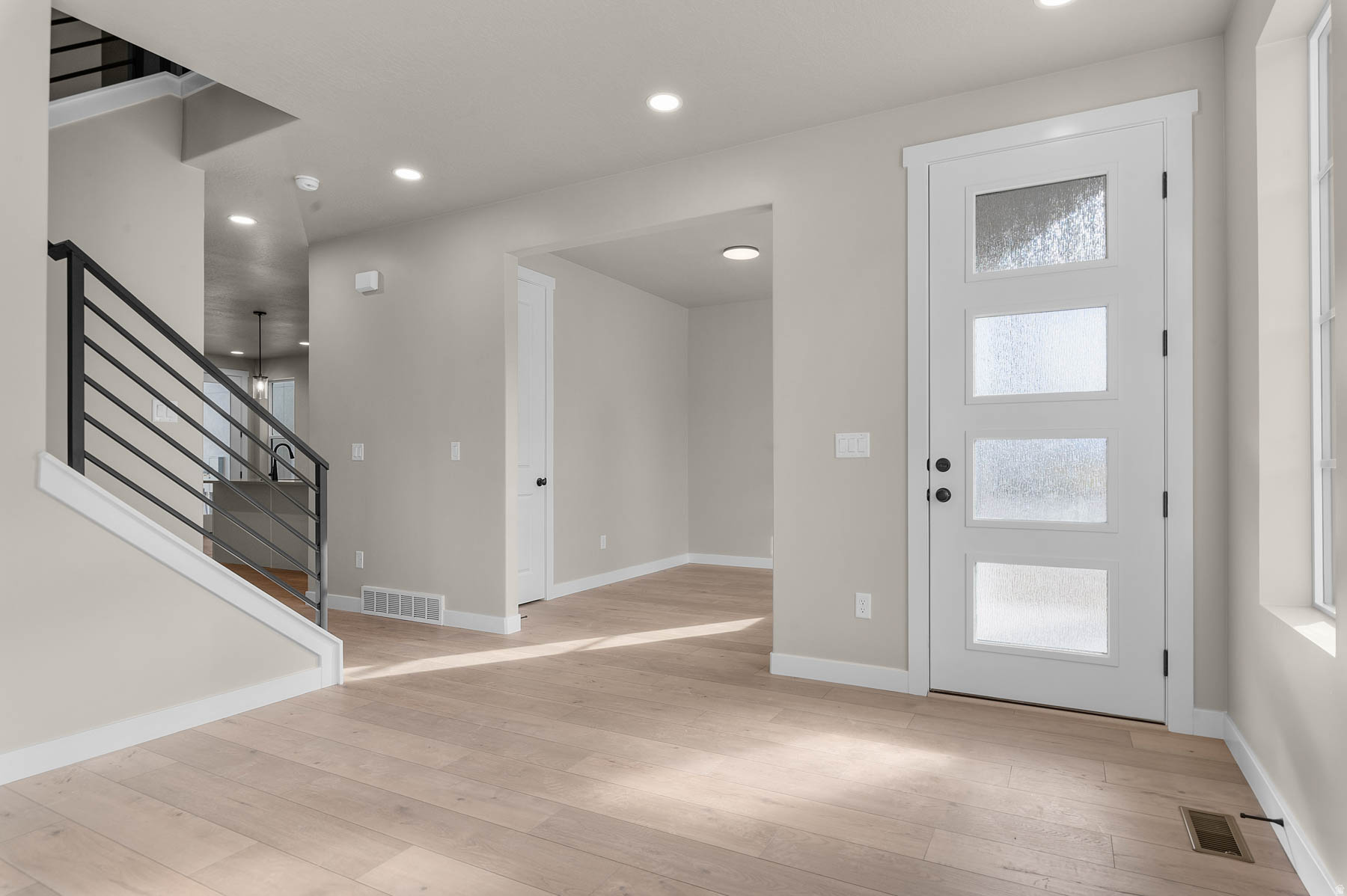 HOLBROOK SCANDIA 405B - Residential