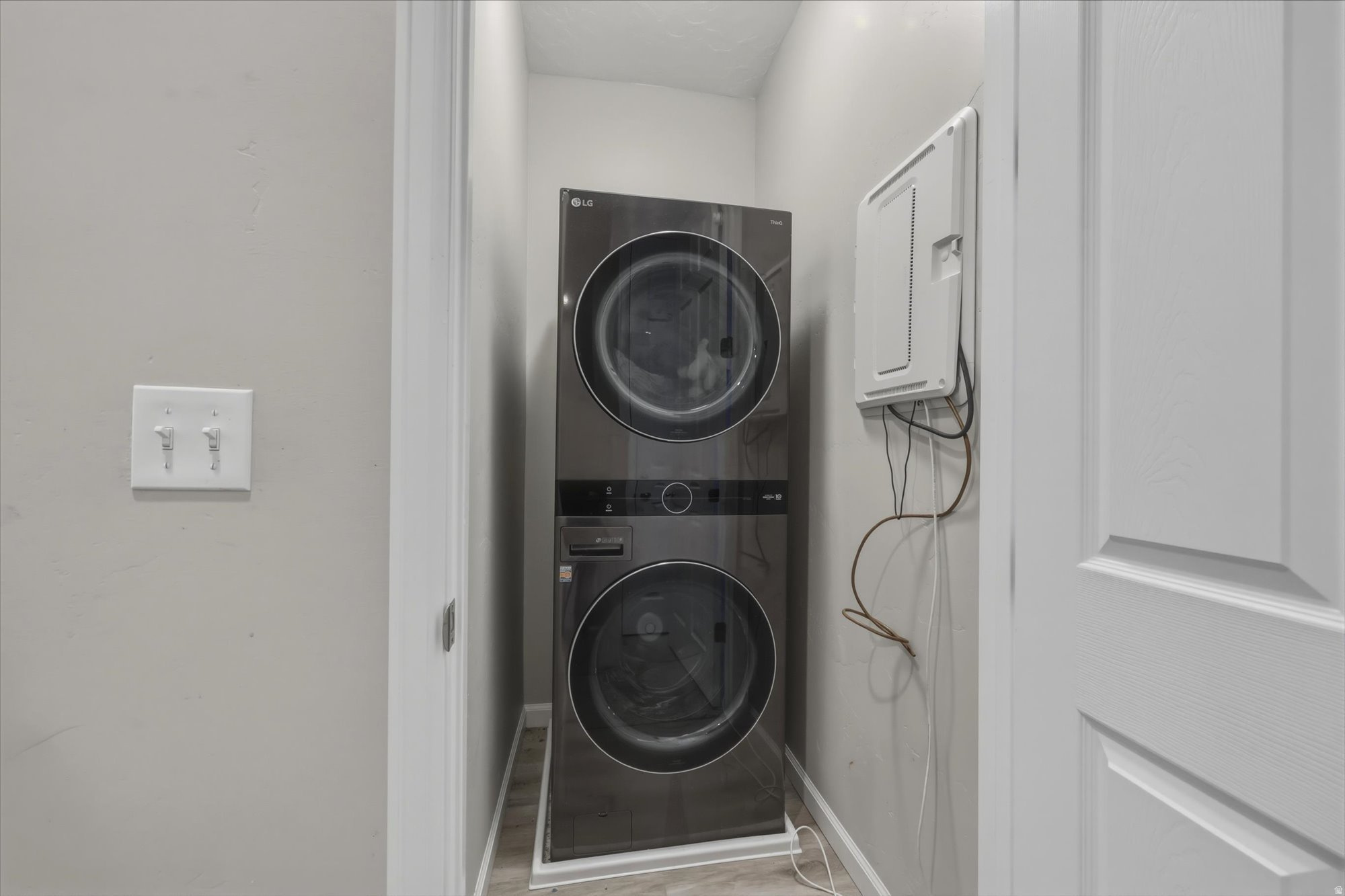 ARROWHEAD PARK - Residential Income