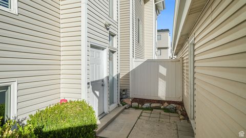 Tiny photo for 1492 W PARKSIDE DR, Provo, UT 84601 (MLS # 2118967)