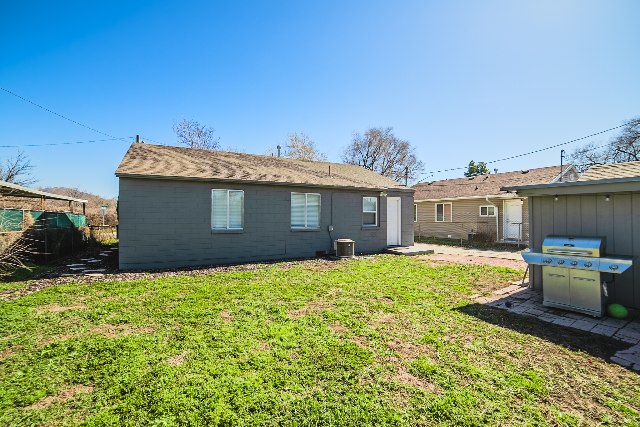 HAMILTONS SUB - Residential