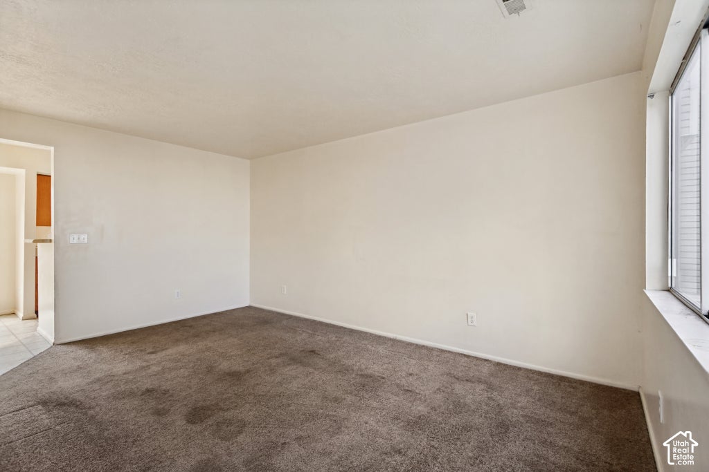 Photo of 221 E CRESTONE AVE #B, South Salt Lake, UT 84115 (MLS # 2190405)
