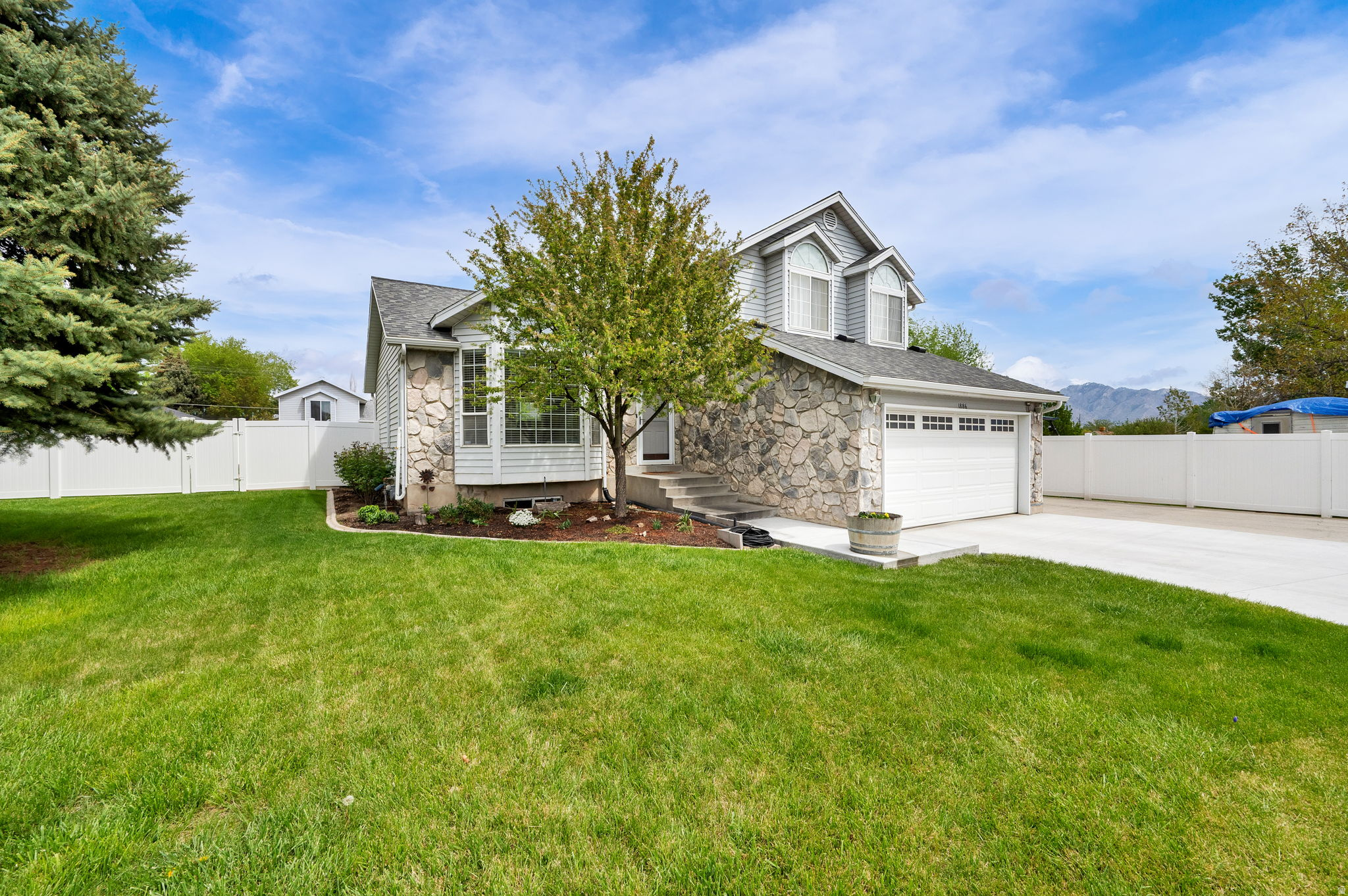 RASPBERRY PLACE - Residential