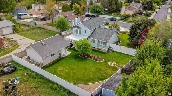 RASPBERRY PLACE - Residential