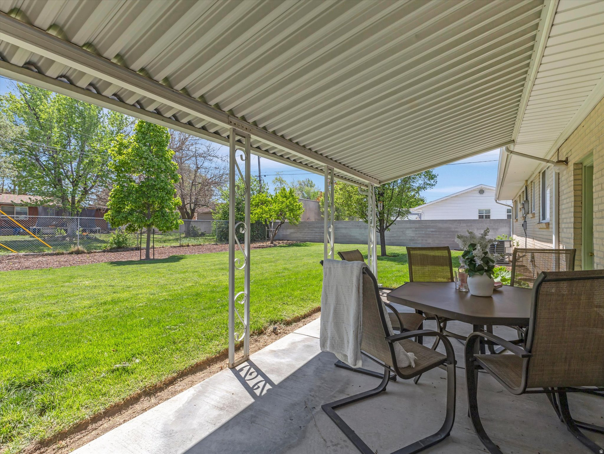 SANDY HEIGHTS - Residential