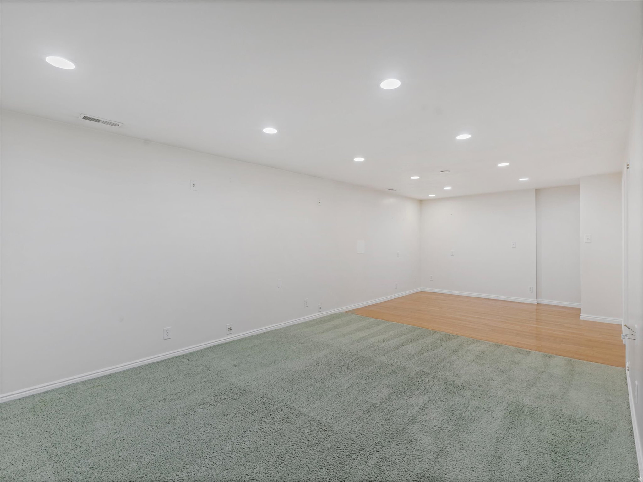 SANDY HEIGHTS - Residential