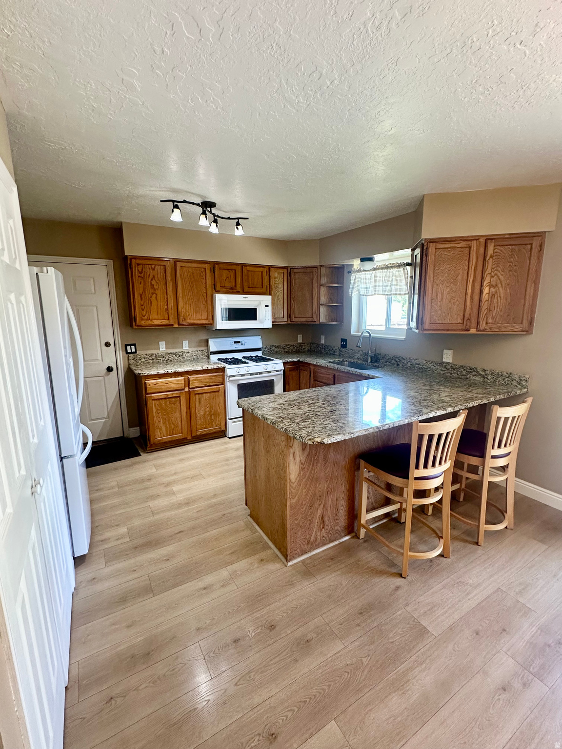 CONDER EST - Residential