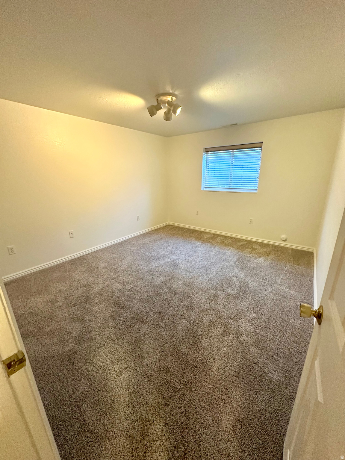 CONDER EST - Residential