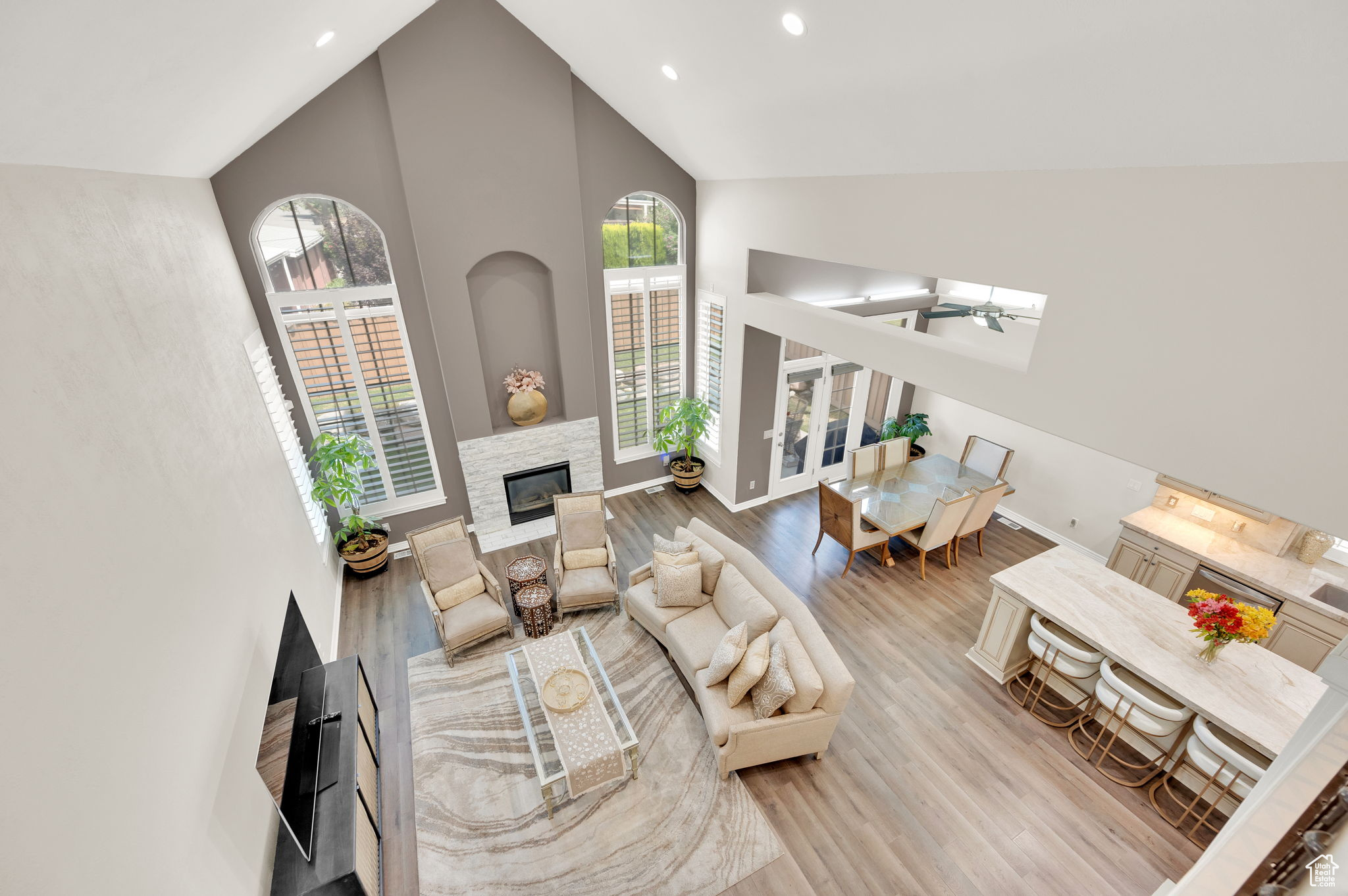 VILLANDRIE - Residential