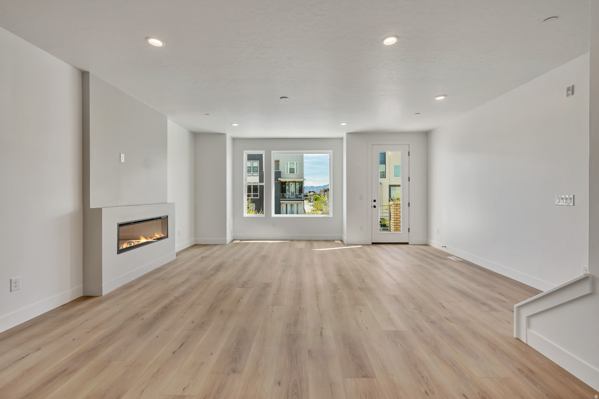 DOWNTOWN DAYBREAK - Residential