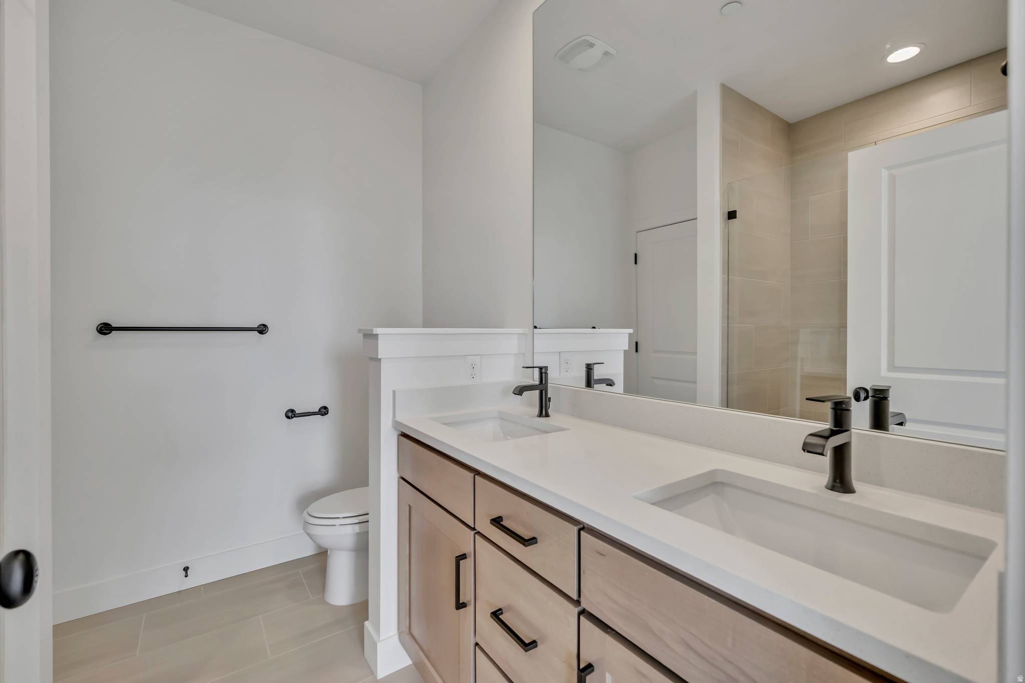 DOWNTOWN DAYBREAK - Residential