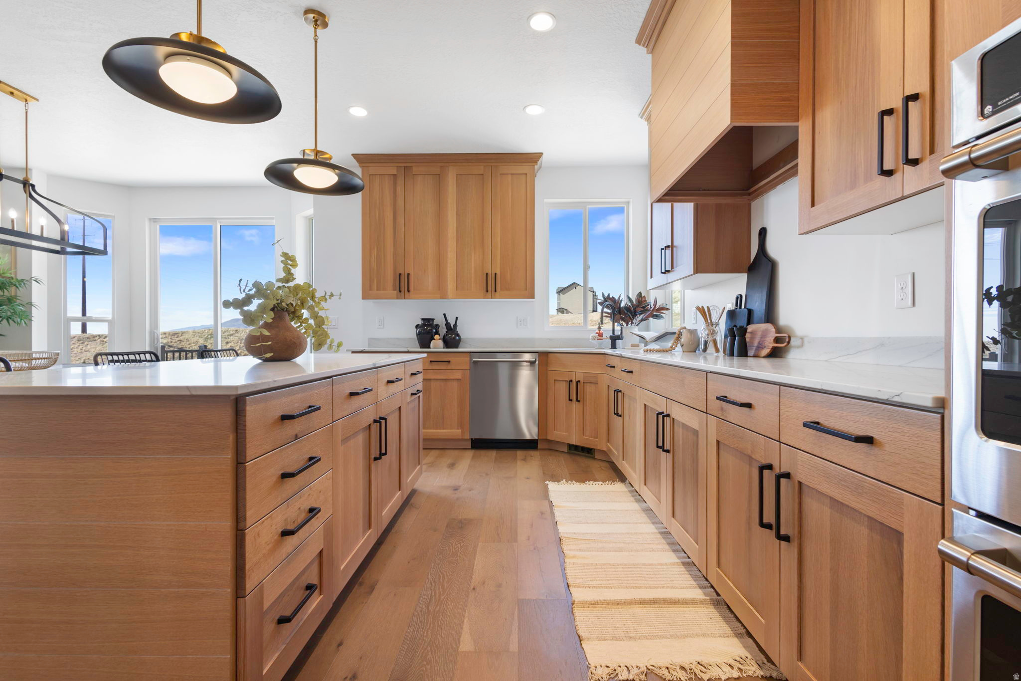 FOX CANYON - Residential