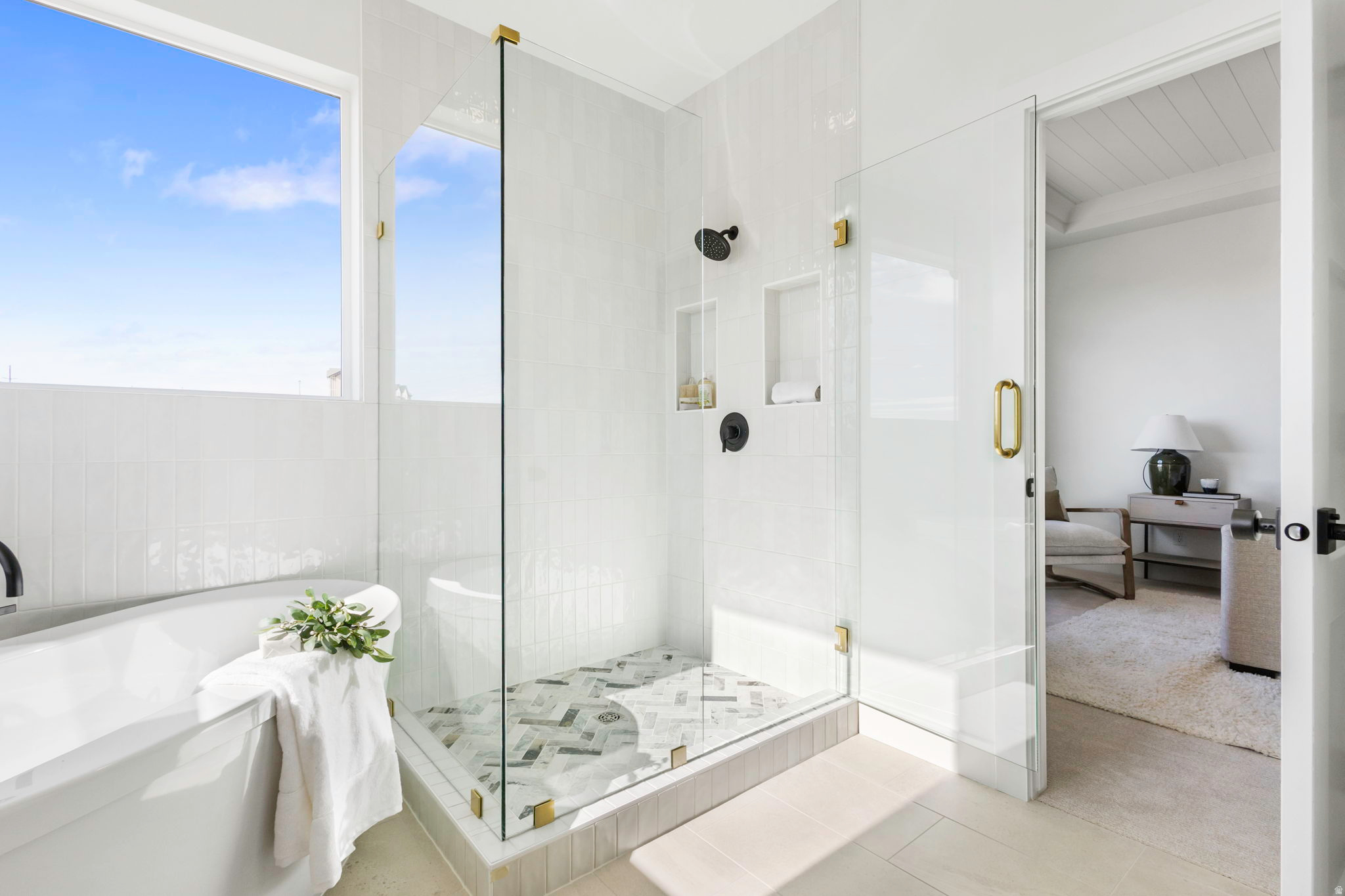 FOX CANYON - Residential