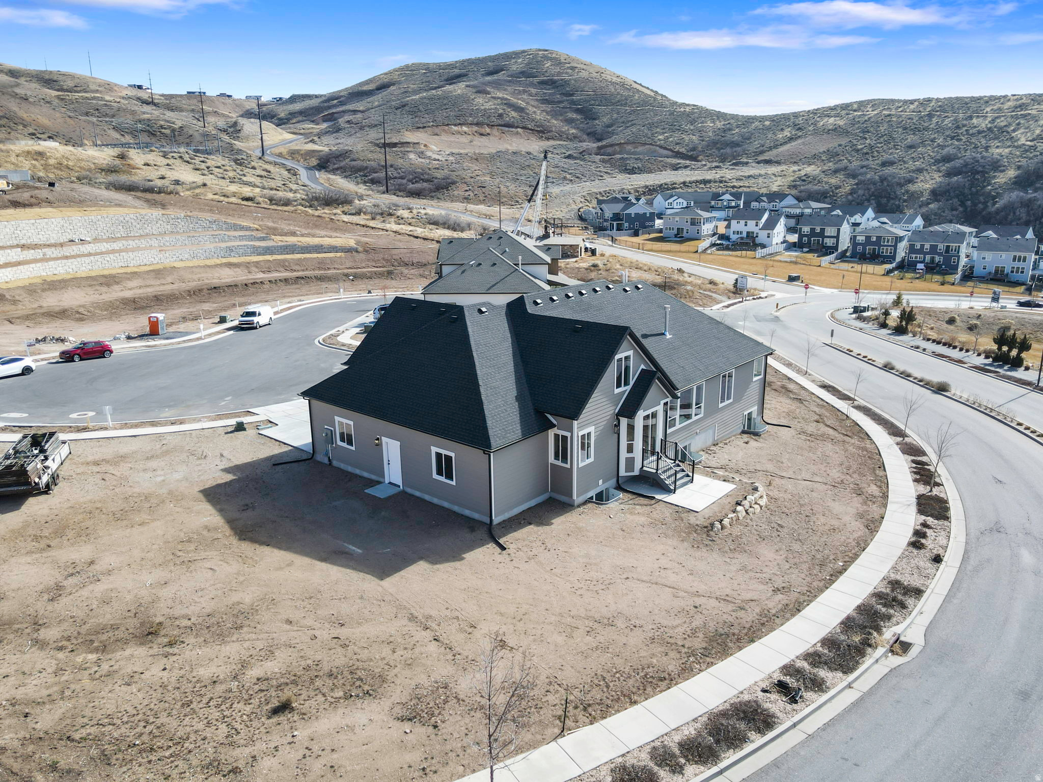 FOX CANYON - Residential