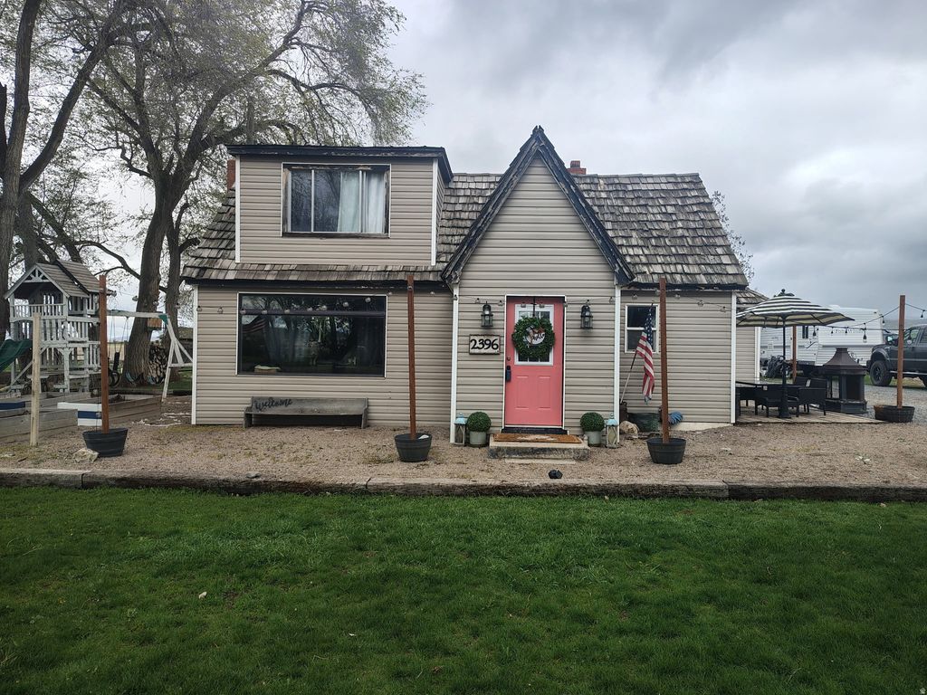 Photo of 2396 W 7400 N, Preston, ID 83263 (MLS # 2131848)