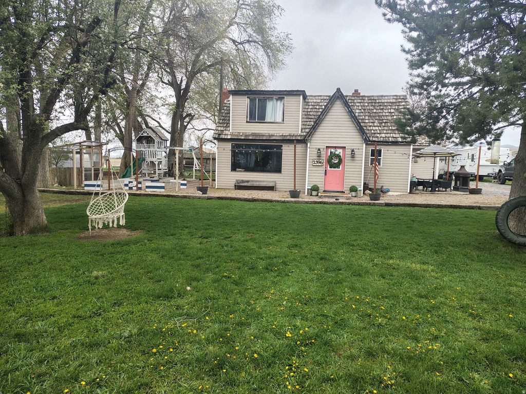 Photo of 2396 W 7400 N, Preston, ID 83263 (MLS # 2131848)