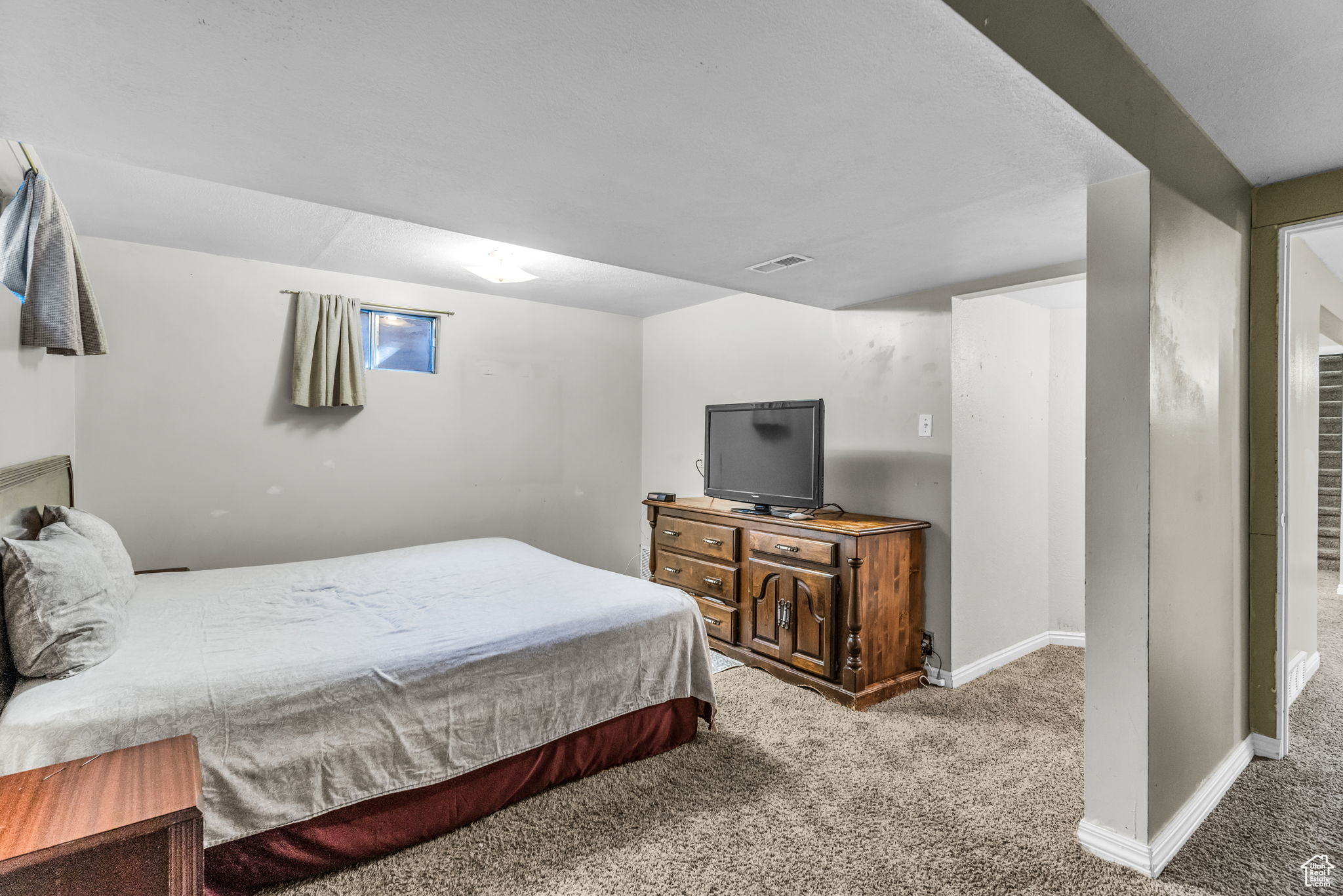 GOLDEN ACRES - Residential