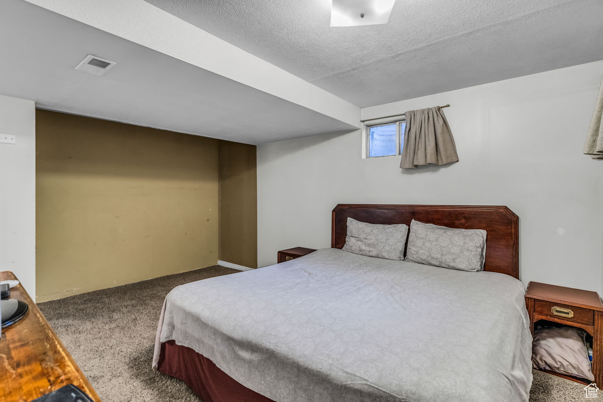 GOLDEN ACRES - Residential