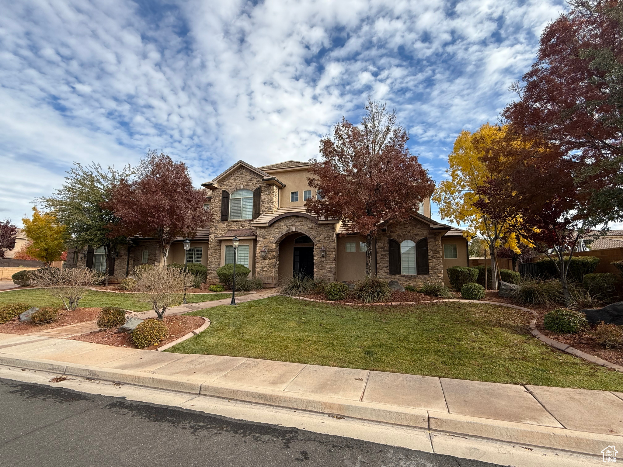 2923 S Skyline Dr, Washington, Utah image 1