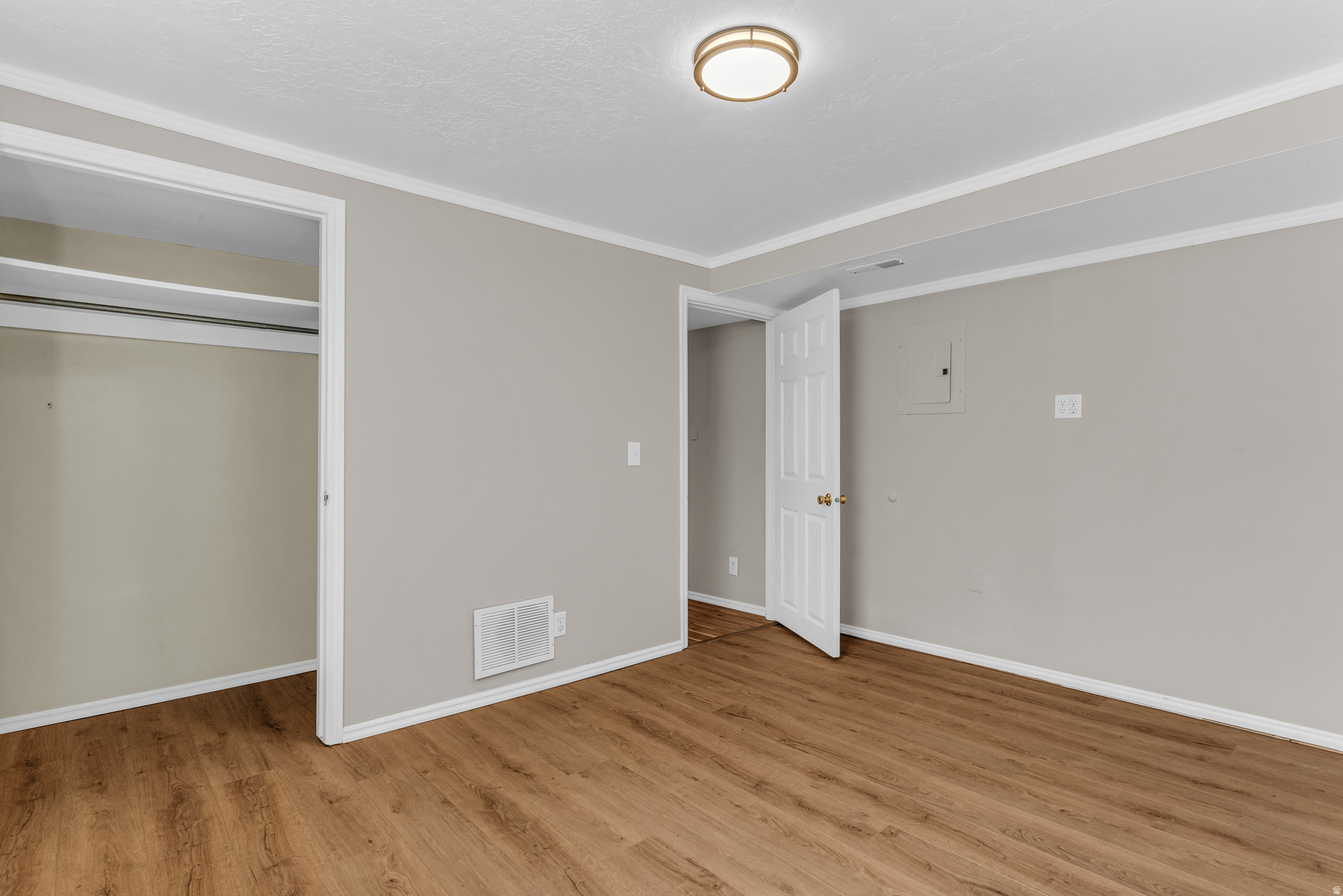 EDENBROOK - Residential