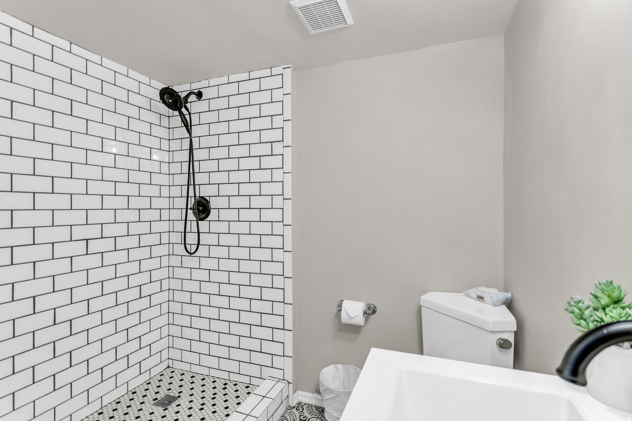 EDENBROOK - Residential