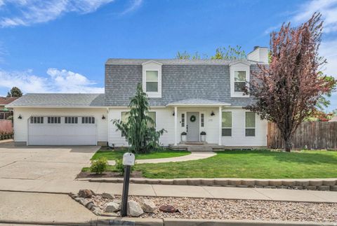 1176 E STARPINE DR Sandy UT 84094