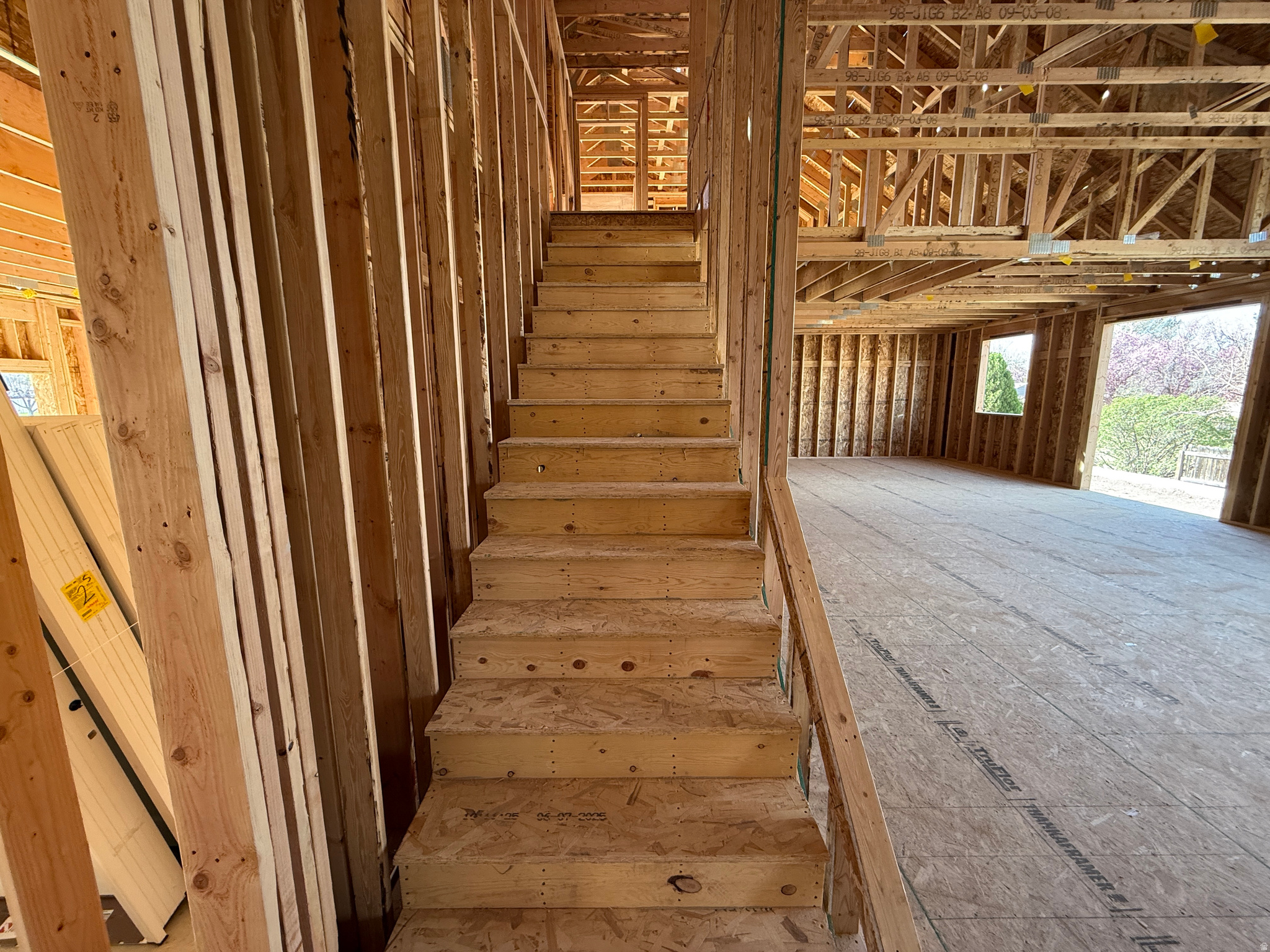 BELMONT WEST - Residential