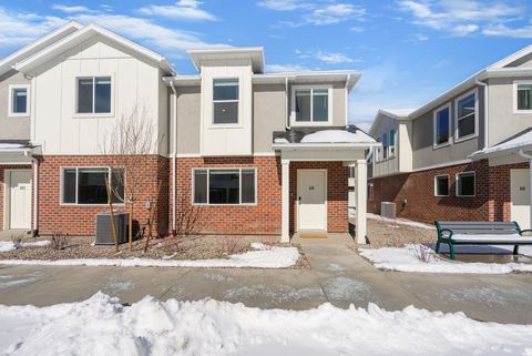 Photo of 419 W 1025 S, Ogden, UT 84404 (MLS # 2138567)