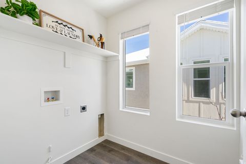 Tiny photo for 419 W 1025 S, Ogden, UT 84404 (MLS # 2138567)