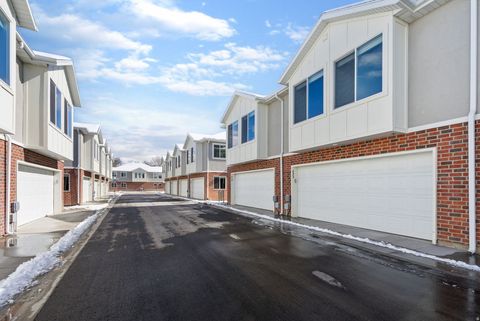 Tiny photo for 419 W 1025 S, Ogden, UT 84404 (MLS # 2138567)