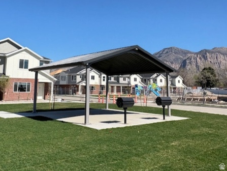 VILLAS AT THE POINT - Residential