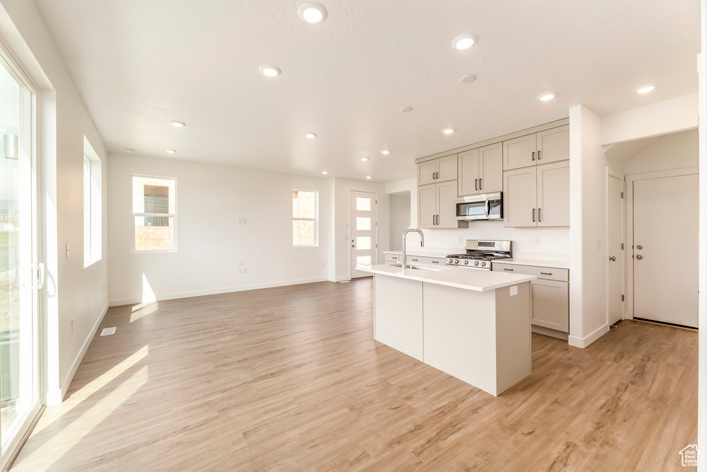 6047 W Lower Ln #6-233, West Jordan, Utah image 7