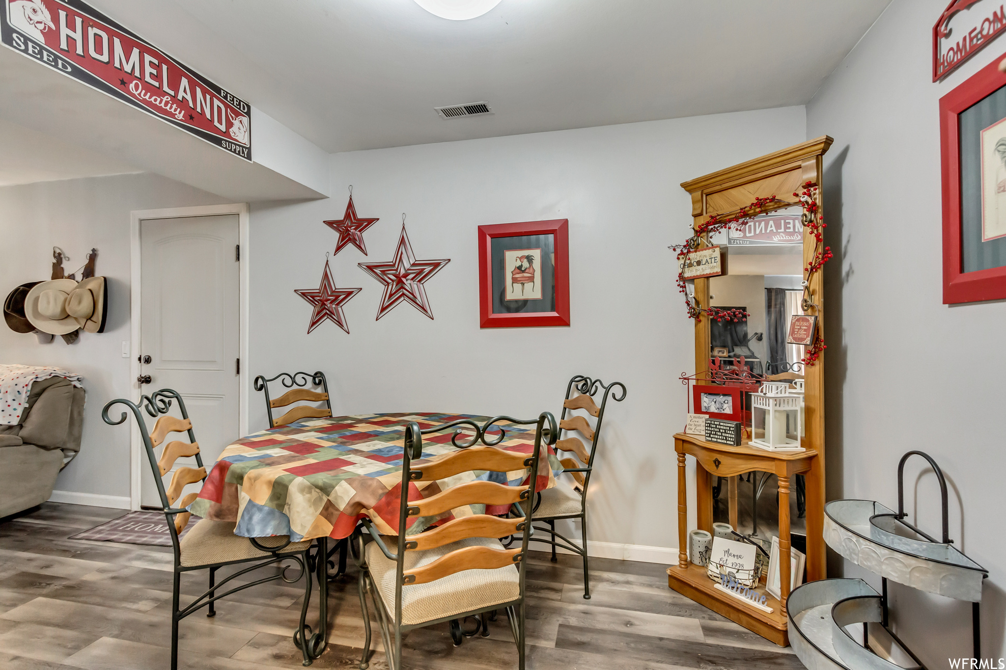 CEDAR SPRINGS - Residential